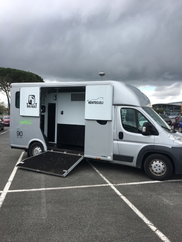 camion 2 place chevaux