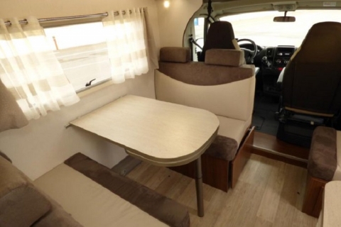  Camping Car 6 personnes/couchages